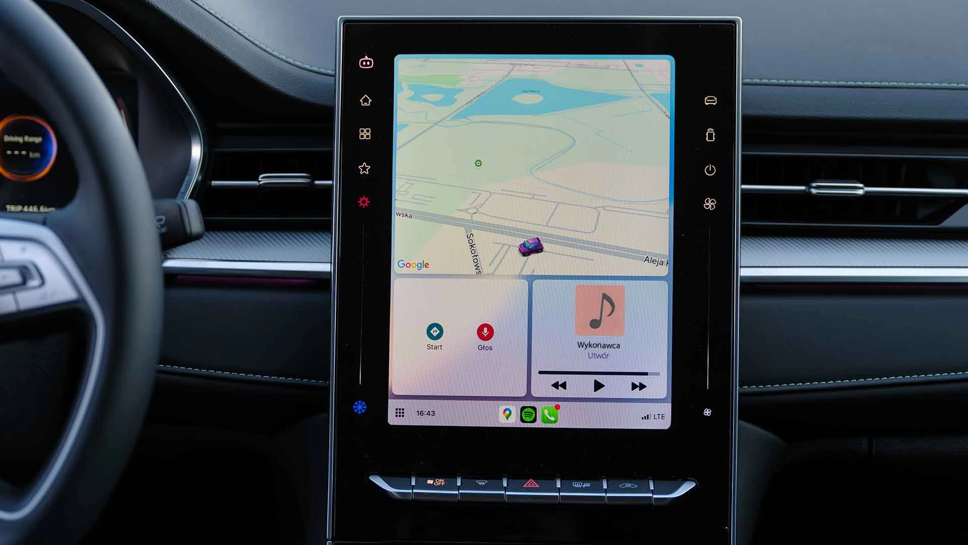 POZOSTAN-W-KONTAKCIE---CARPLAY